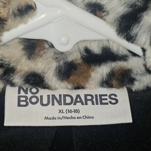 Chic Leopard Print Faux Fur Coat - Picture 6 of 12